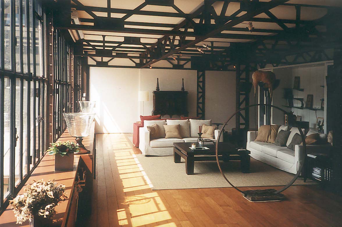 LOFT